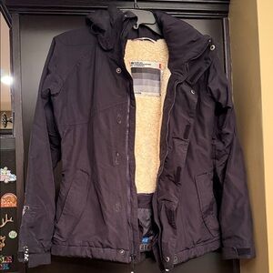 Black Hooded Bonfire Snowboarding Co Jacket with Fleece Lining XS